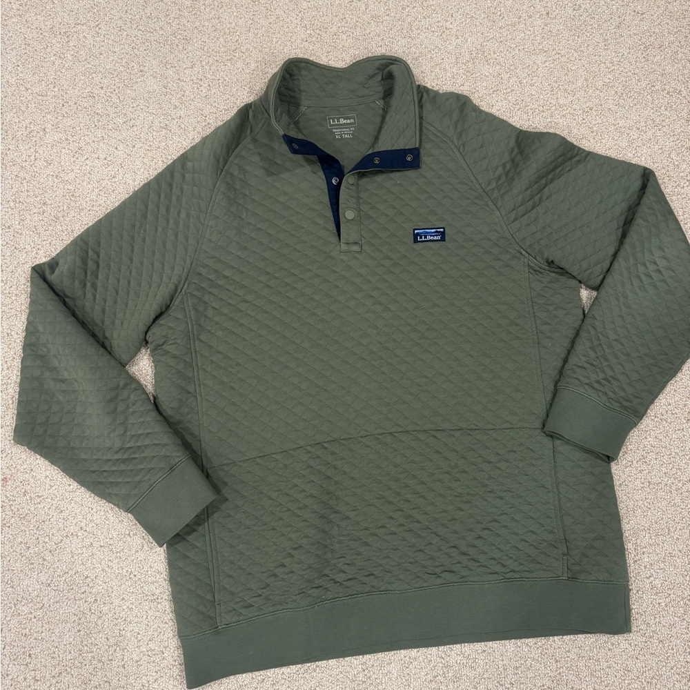 L.L. Bean Olive Quilted Pullover with Navy Accents